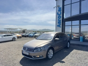 Vw Passat - imagine 4