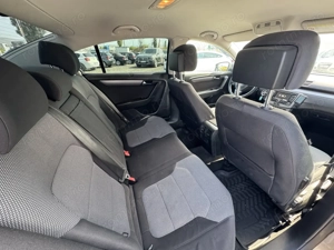 Vw Passat - imagine 15