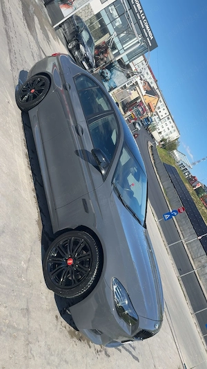 Vând sau schimb BMW F10 520d