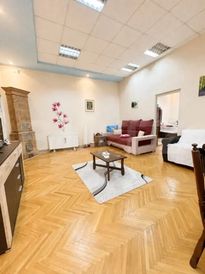 Apartament cu 3 camere, etajul 1, 80 mp, zona Ultracentral - imagine 1