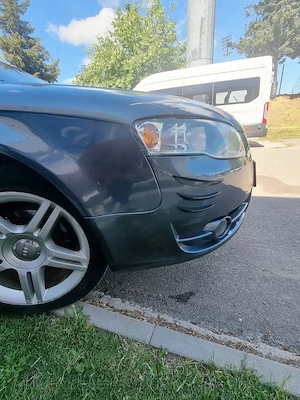 Audi A4 2.0 Tdi - imagine 7
