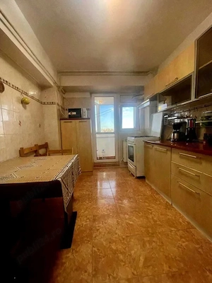 Apartament 2 Camere Decomandat, Mazepa 1 - Mobilat, Centrala, Etaj 8 - imagine 5