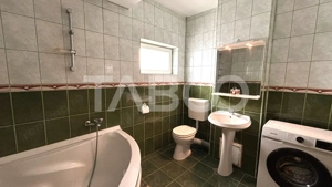 Apartament de inchiriat 96 mpu 4 camere 2 balcoane 2 bai zona Tilisca - imagine 10