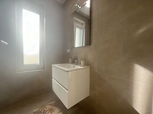 Apartament tip penthouse, zona Sud Plaza - imagine 18