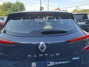 Renault captur 2 plug-in hybrid - imagine 3