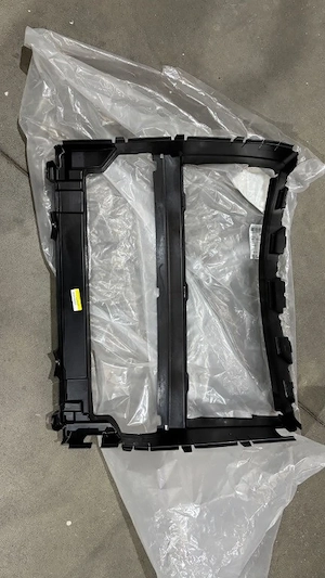 Deflector aer central land rover range rover 4