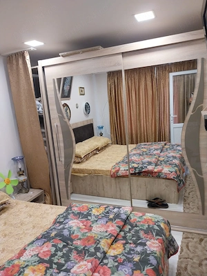 Vând apartament m6 Targoviste  - imagine 5