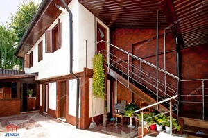 Vanzare vila clasica amenajata in stil Baroc situata in Galati - imagine 9
