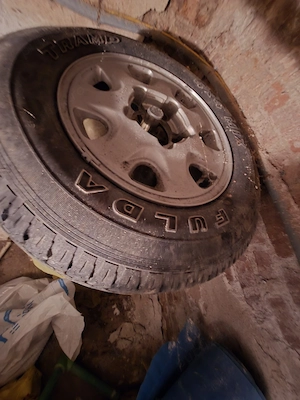 set roti originale 15" Suzuki Vitara mk1 - jante aliaj, anvelope iarna vechi  - imagine 5