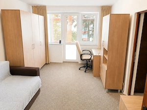 Apartament mobilat zona Tractorul-13 Decembrie