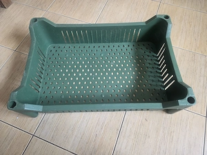 NAVETA PLASTIC M10 600x400x150mm 