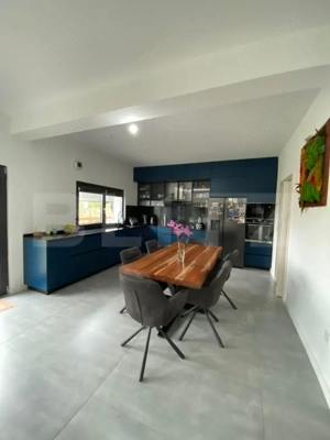 Casă modernă pe parter, 120 mp utili, teren 9 arii – complet mobilată - imagine 3