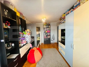 Apartament decomandat de vanzare zona Rogerius  - imagine 5