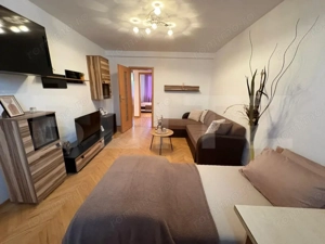 Apartament 2 camere, decomandat, 51 mp, zona Centrala - imagine 2