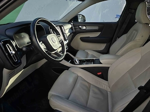 Volvo XC 40 2023 - imagine 7
