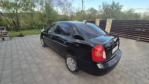 Vând Hyundai Accent 1.4 benzina  - imagine 2
