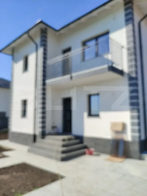 Vilă 100 mp, teren 400 mp, aproape de 5 drumuri, zona Valea Adâncă