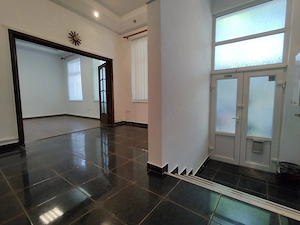 Spatiu birou de inchiriat - Constanta (centru)