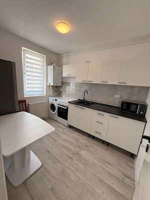Apartament 1 camera decomandat zona Cetatii