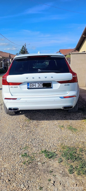 Volvo XC60 D4 Inscription - imagine 2