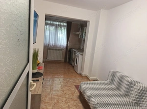 De vanzare apartament 3 camere – Micro 40 – Parter cu gradina