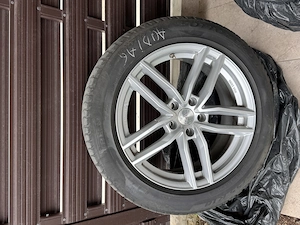 Vand 4 jante  aliaj R 18 utilizate pe Audi A6 C8