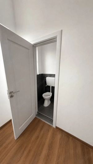 COMISION 0%, Spatiu de Birou 28 mp, SAD, Camera + Baie, Zona Mehala - imagine 3