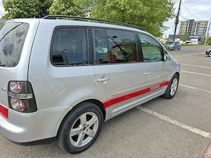 Vând Vw Touran 1.9 TDi .7 locuri  - imagine 5