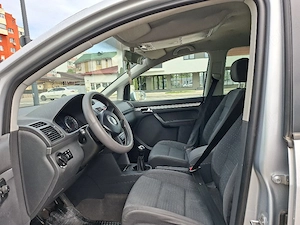Vând Vw Touran 1.9 TDi .7 locuri  - imagine 4