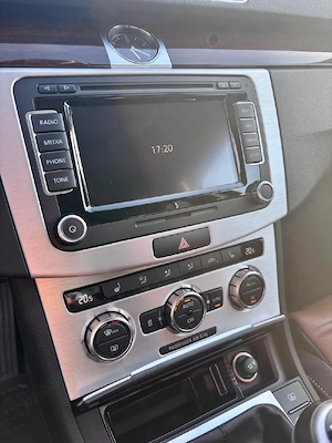 VW Passat B7 Highline 170CP | 187k KM | Full Option: Trapă, Webasto, Cârlig Electric - imagine 5
