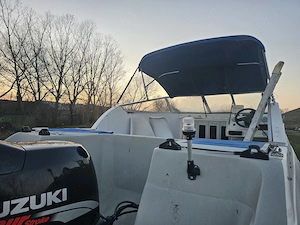 Barcă cabinată cu motor Suzuki 140cp  - imagine 13