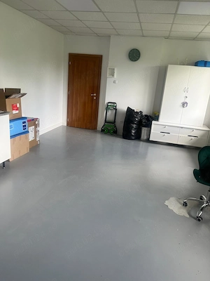De inchiriat spatiu mixt productie usoara   birou   46 mp