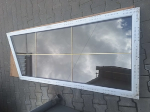Geam termopan cu sticla fumurie si baghete ornamentale