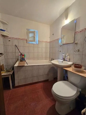 Apartament 3 camere,decomandat, bloc din 82! - imagine 6