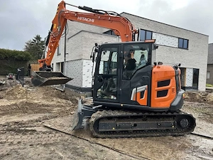 Miniexcavator 9t Hitachi ZX95US-7