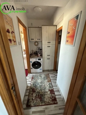 Apartament  3 semidecomandat , zona Central - imagine 2