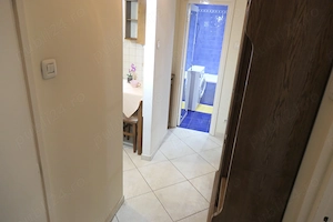 Apartament 2 camere decomandat, zona P-ța M. Viteazul, et. 2 - imagine 9