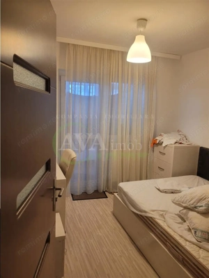 Apartament 3 camere ,zona Cora - imagine 7