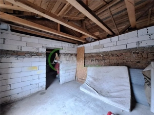 Casa 165 mp, teren 1200 mp, zona Gheraiesti - imagine 7