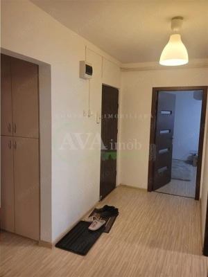 Apartament 3 camere ,zona Cora - imagine 8