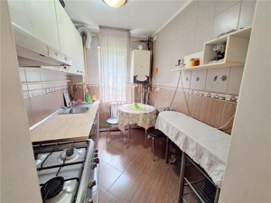 Apartament 2 camere semidecomandate, mobilat, zona Tic Tac - imagine 11