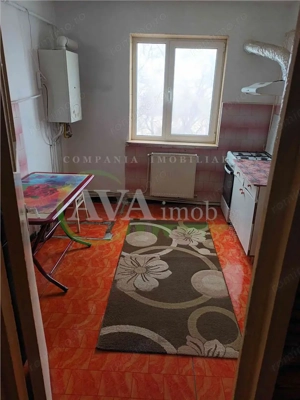 Apartament 2 camere semidecomandat zona Mioritei - imagine 2