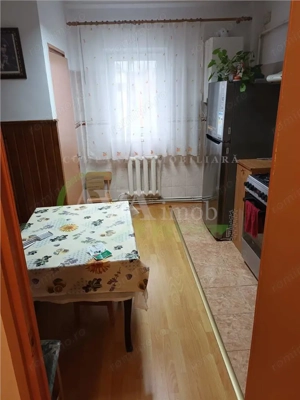 Apartament 2 camere zona Mioritei - imagine 2