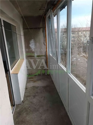 Apartament 2 camere semidecomandat zona Mioritei - imagine 7