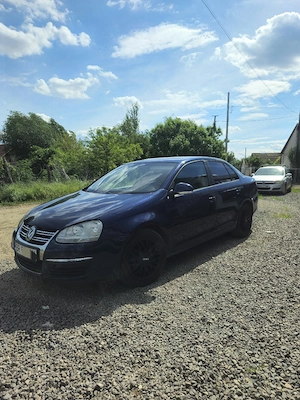 VW Jetta 1.6 Gpl