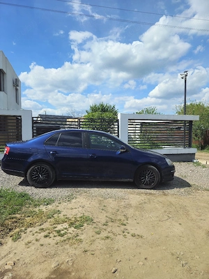 VW Jetta 1.6 Gpl - imagine 2