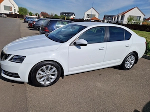 Se vinde Skoda Octavia III an 2018 - imagine 5