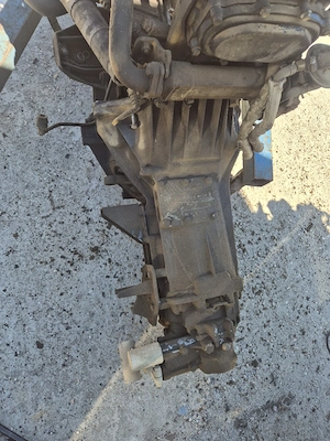 cutie viteze iveco 2.3 euro 4 - imagine 5
