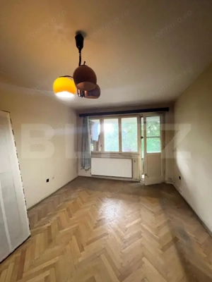 Apartament 2 camere de vânzare, 47 mp, zona Libertății
