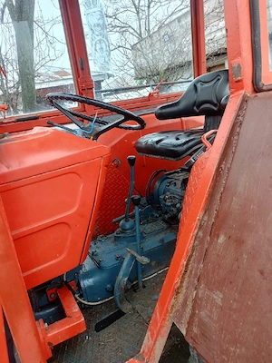 tractor Fiat 700 - imagine 5